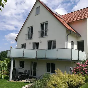 Stahl Apartment